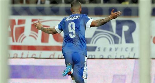 اليونان تغتال حلم رومانيا وتحجز المقعد العاشر لأوروبا في المونديال البرازيلي 